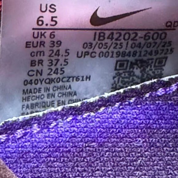 Nike Air Zoom Victory 2 ‘Faith Kipyegon’ Track Spikes Size M6.5/W8 main image 4